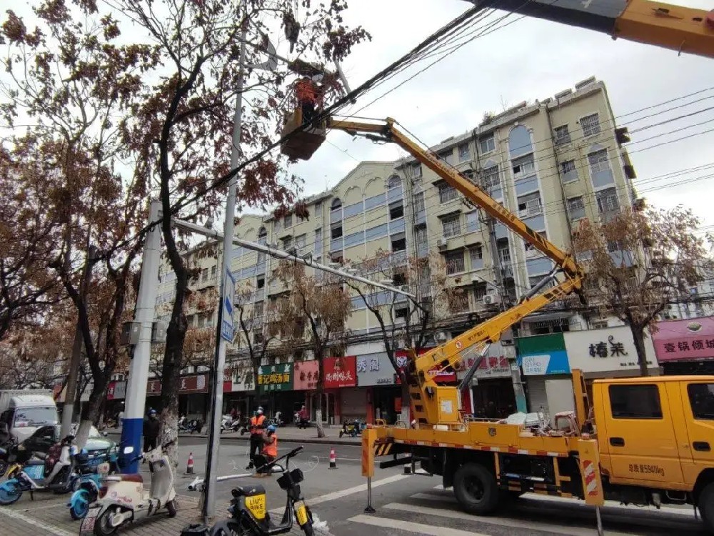 路灯维修改造